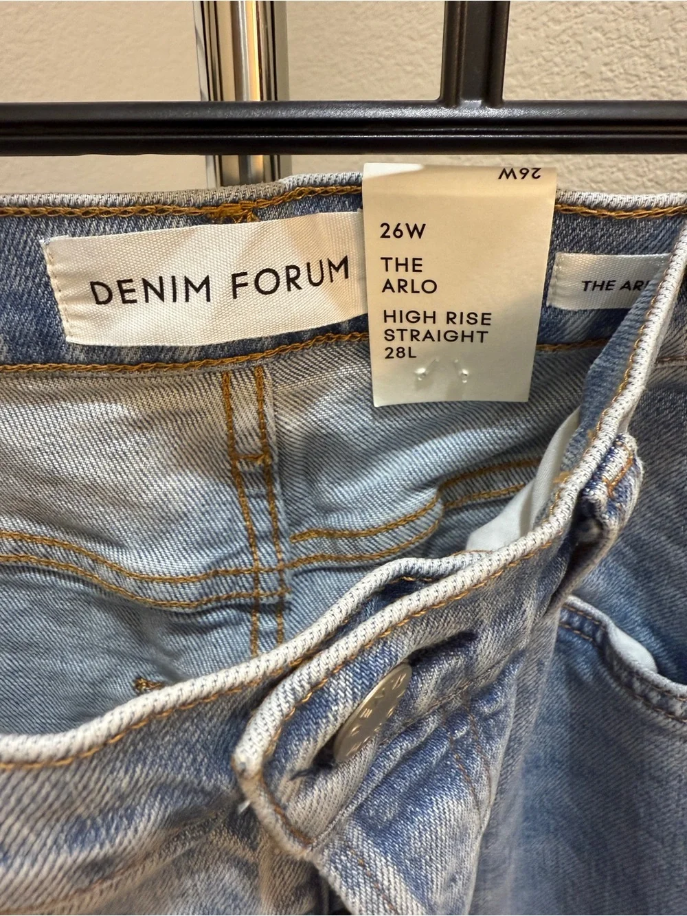 Denim Forum Arlo High Rise Straight Jeans 26W/28L NWT